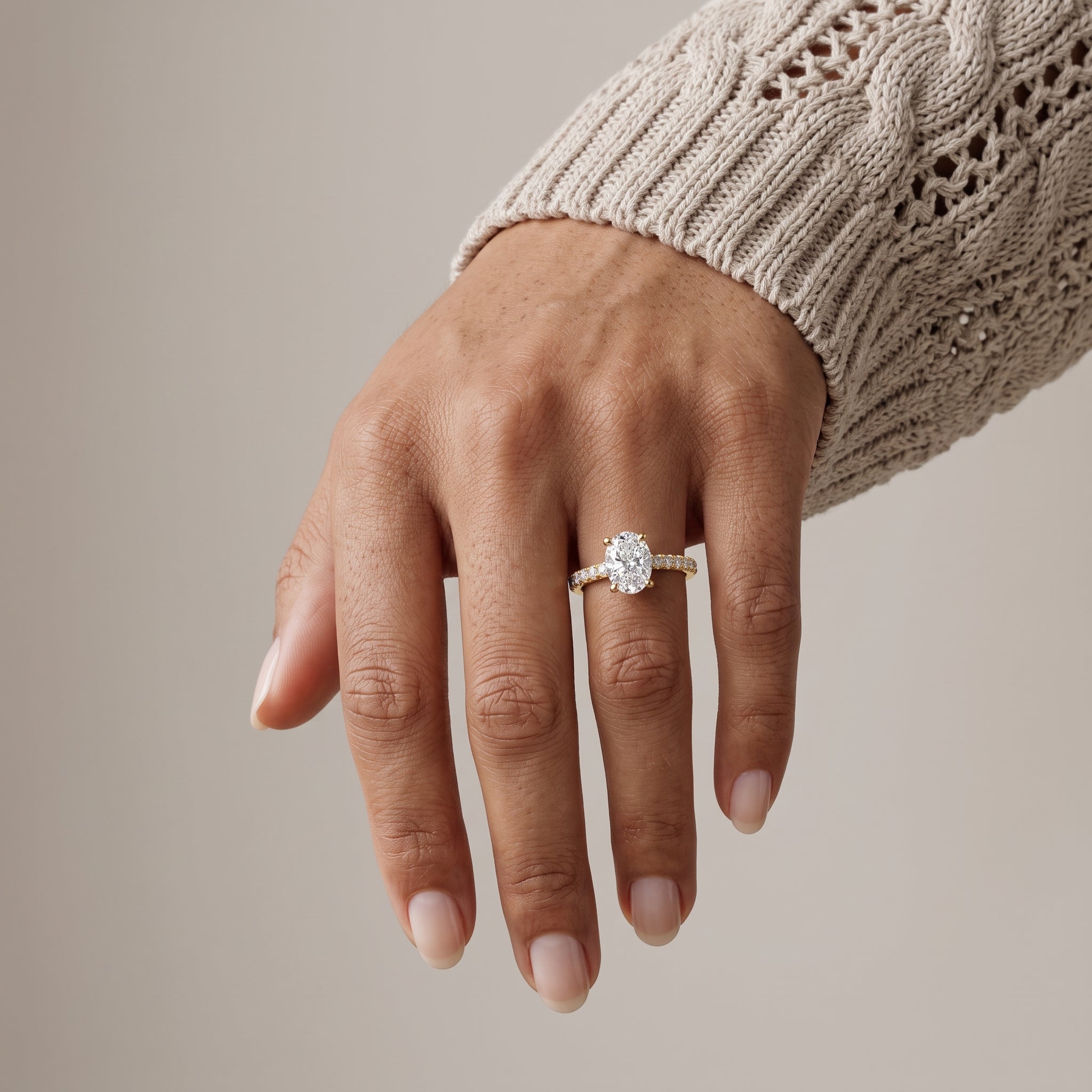 Oval Cut Moissanite Engagement Ring in 925 Silver, 10K, 14K & 18K Gold