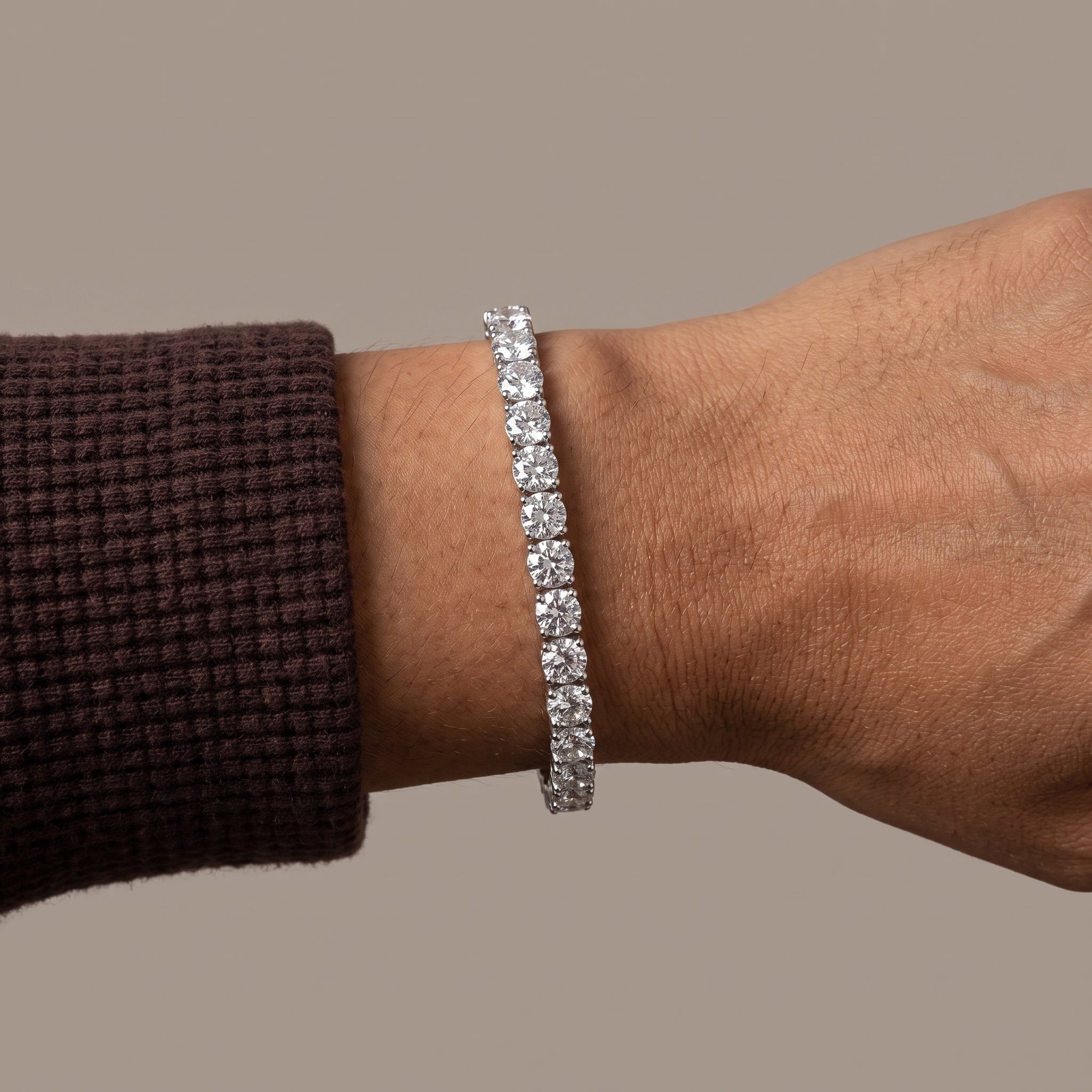 White Round Cut Moissanite Tennis Bracelet